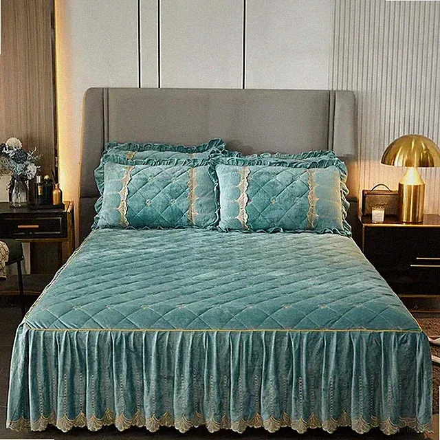 1Pc SolidColor Crystal Velvet Quilted Bedspread Lace Soft Coral Fleece Bed Skirt