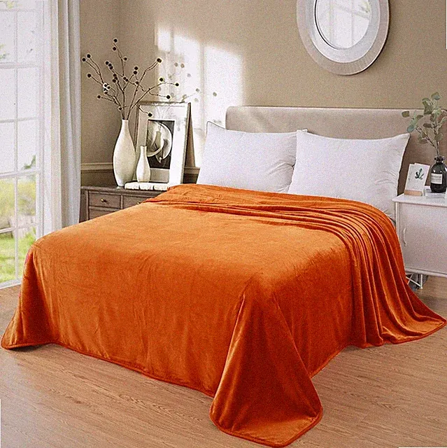 Fleece Blanket Queen Size All Season 350GSM Premium Lightweight AntiStatic Throw